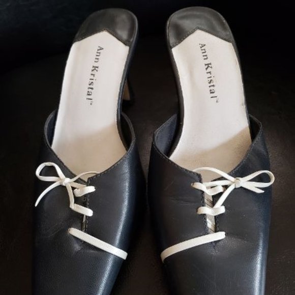 Ann Kristal shoes - Picture 1 of 3